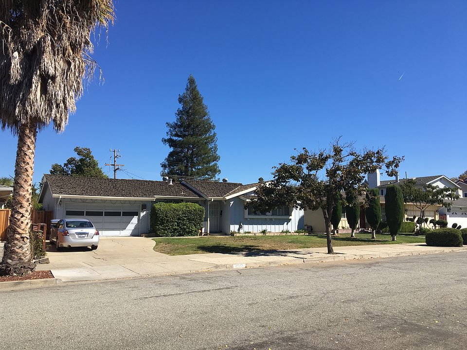 2nd image of 1522 Daphne Dr #Single