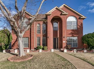 9301 Woodlake Dr, Rowlett, TX 75088