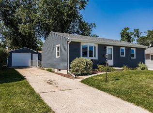 715 36th St SE, Cedar Rapids, IA 52403
