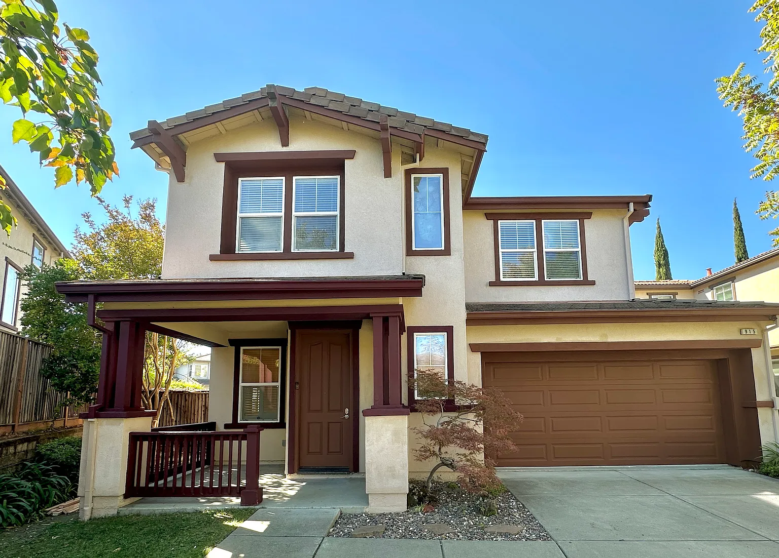 915 Walden Ct photo 1