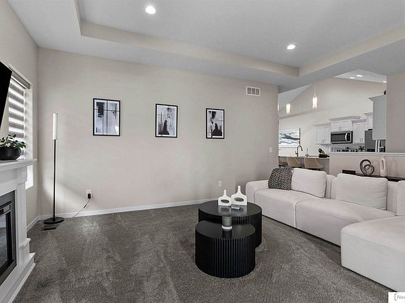 3rd image of 2848 Sheila Ln