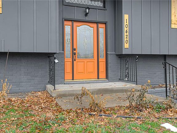 3rd image of 10420 Baltimore Ave