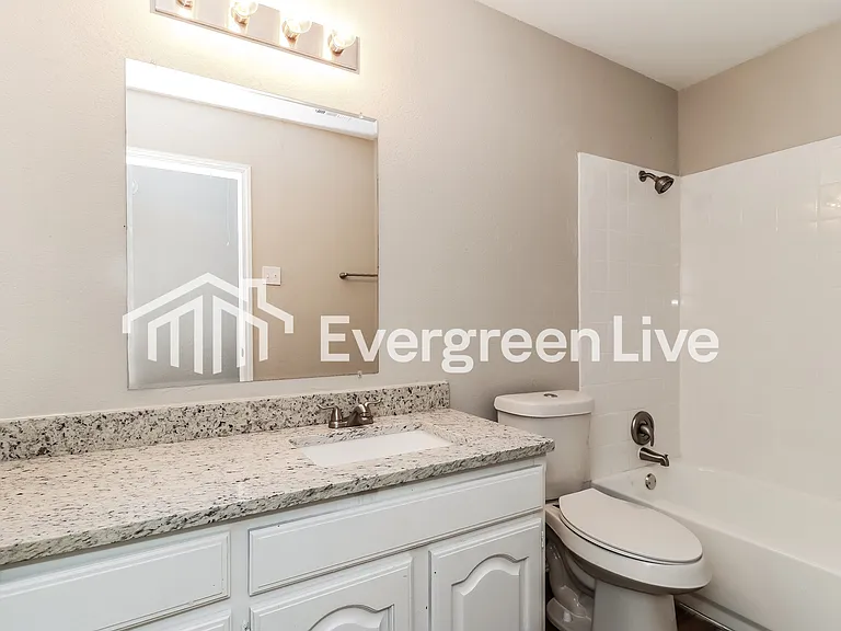 6440 Lavon Dr — Photo 16