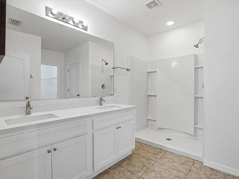 15769 High Bell Pl — Photo 34