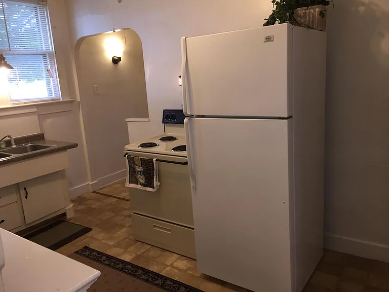 812 Florence Ave #1 — Photo 2