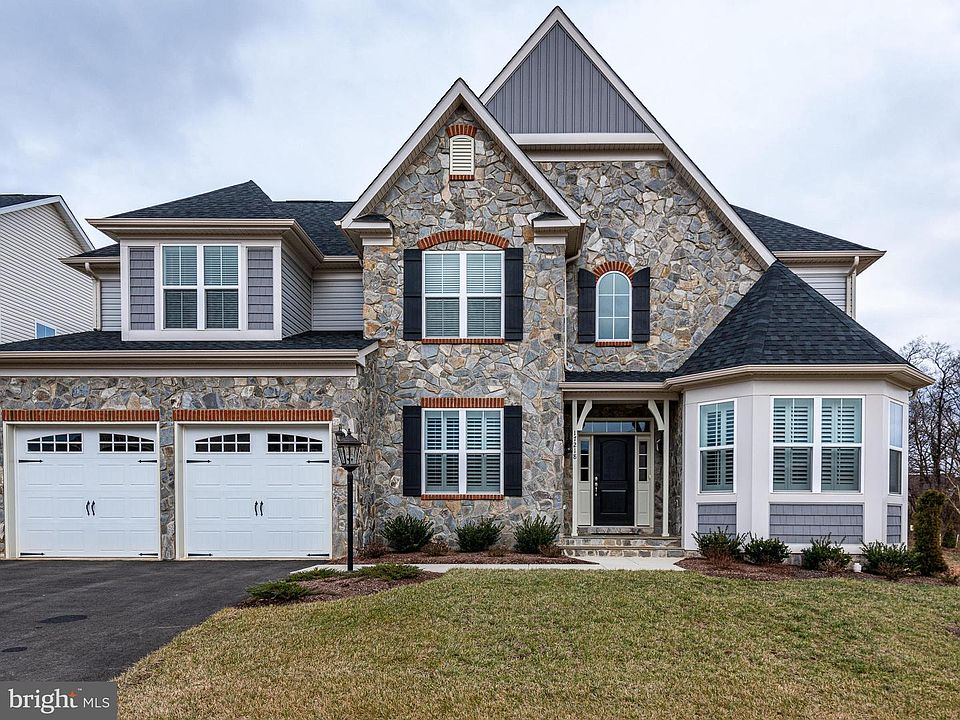 1st image of 17218 Creekside Green Pl