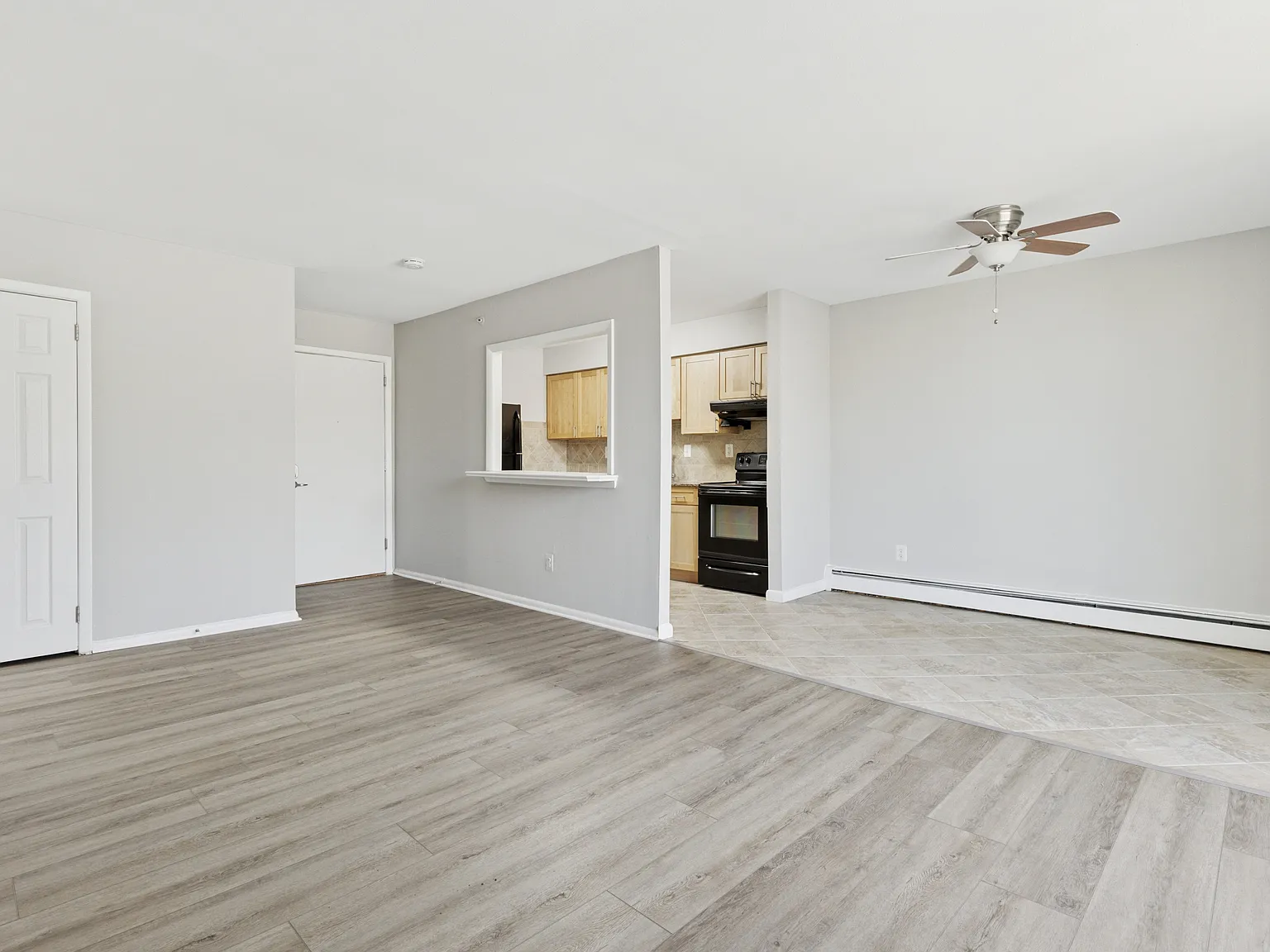 450 Green Apartments — Photo 3
