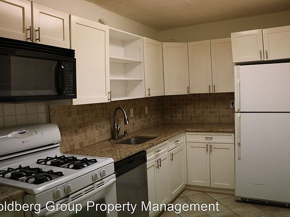 2nd image of 11801 Rockville Pike APT 1210