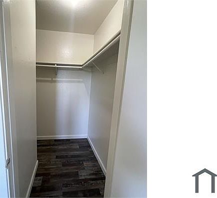 4th image of 4325 N Chestnut Ave APT 208