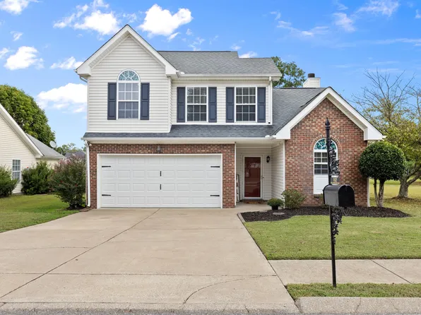 102 Williamsburg Dr, White House, TN 37188