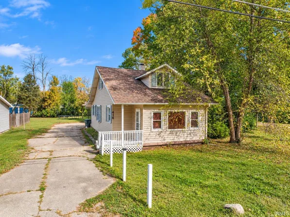 418 E Streeter Ave, Muncie, IN 47303