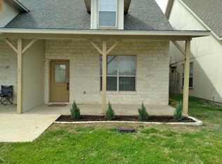 118 Sandstone Dr APT A, Jarrell, TX 76537