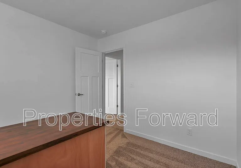 21 Thurber Rd — Photo 37