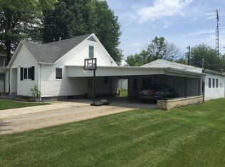 133 W Jefferson St, Ashley, IL 62808