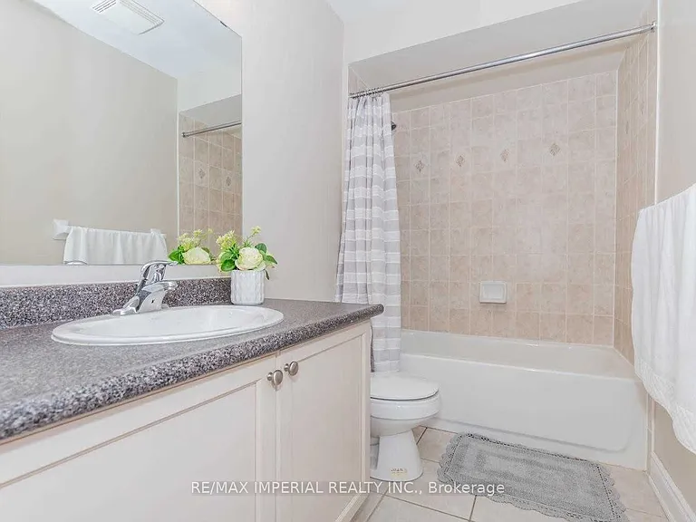 205 Conover Ave #1 — Photo 2