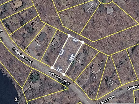 3rd image of 545 Lakeview Dr E