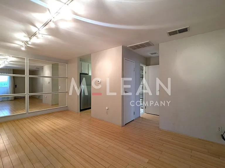 2825 N Los Felices Rd #208 — Photo 3