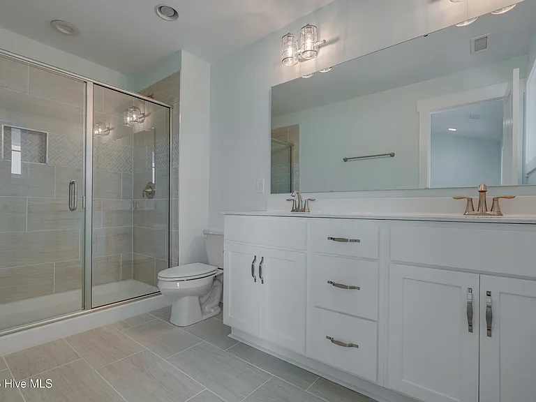 4736 Siddons Dr — Photo 5