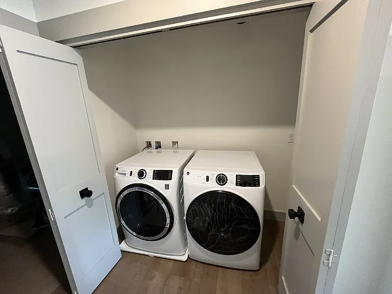 110 Silver St #301 — Photo 6