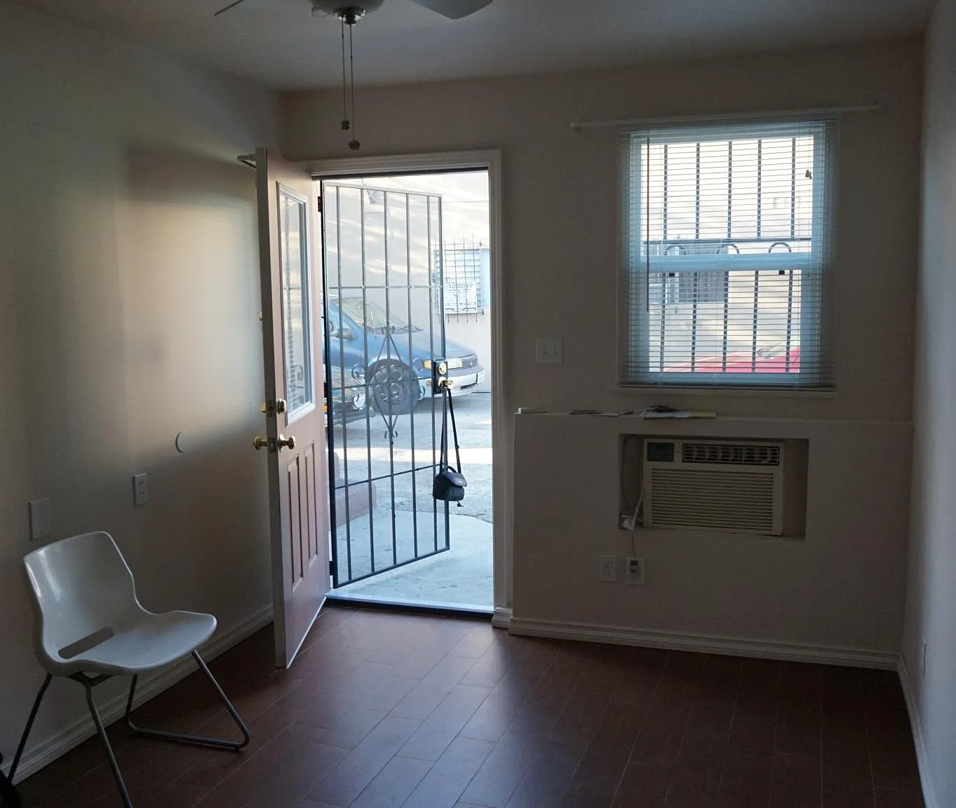 Studio, 325 sqft, $1,310 — Photo 1