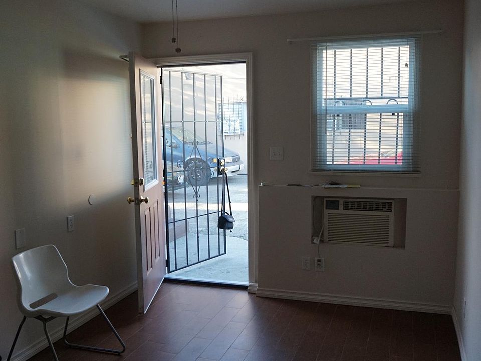 1st image of 1314 W 18th St #B