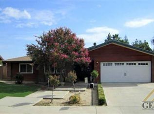 4711 La Mirada Dr, Bakersfield, CA 93309