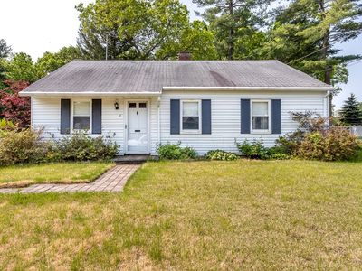 17 Laarhoven Ter, Stoughton, MA, 02072