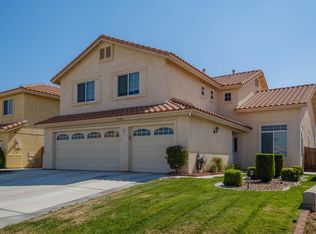 17621 Electra Dr, Victorville, CA 92395