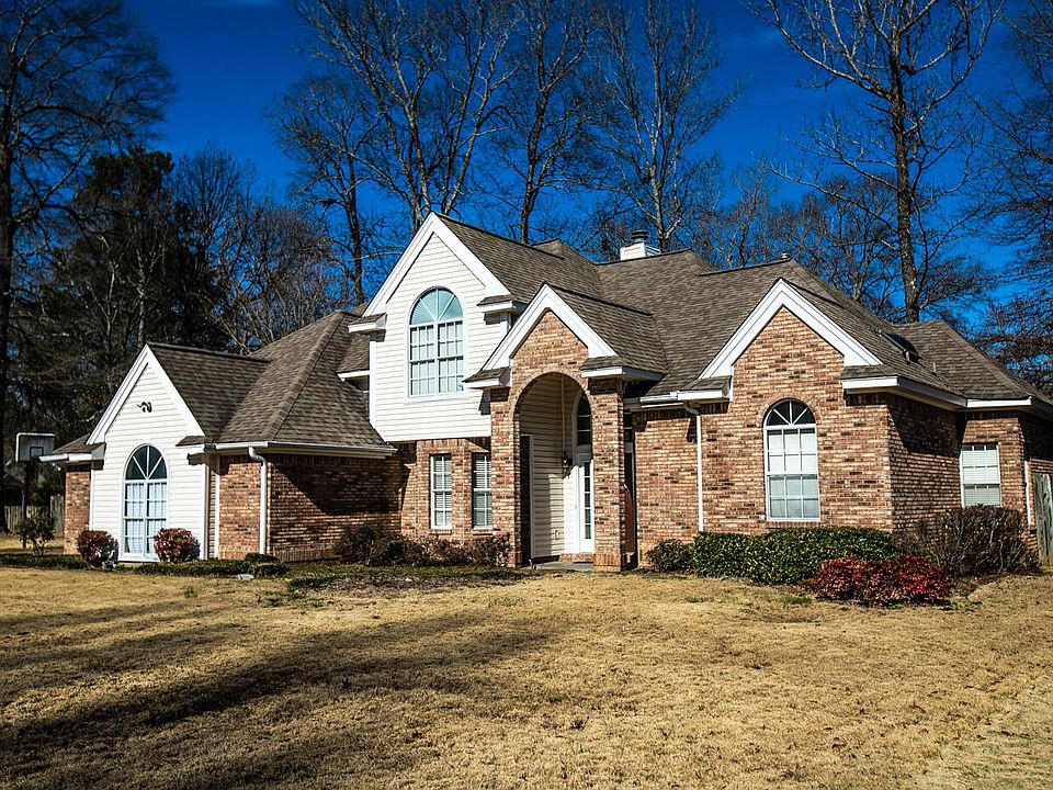 1st image of 194 Hunnington Dr