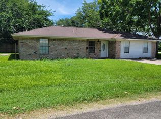 615 David St, Bridge City, TX 77611