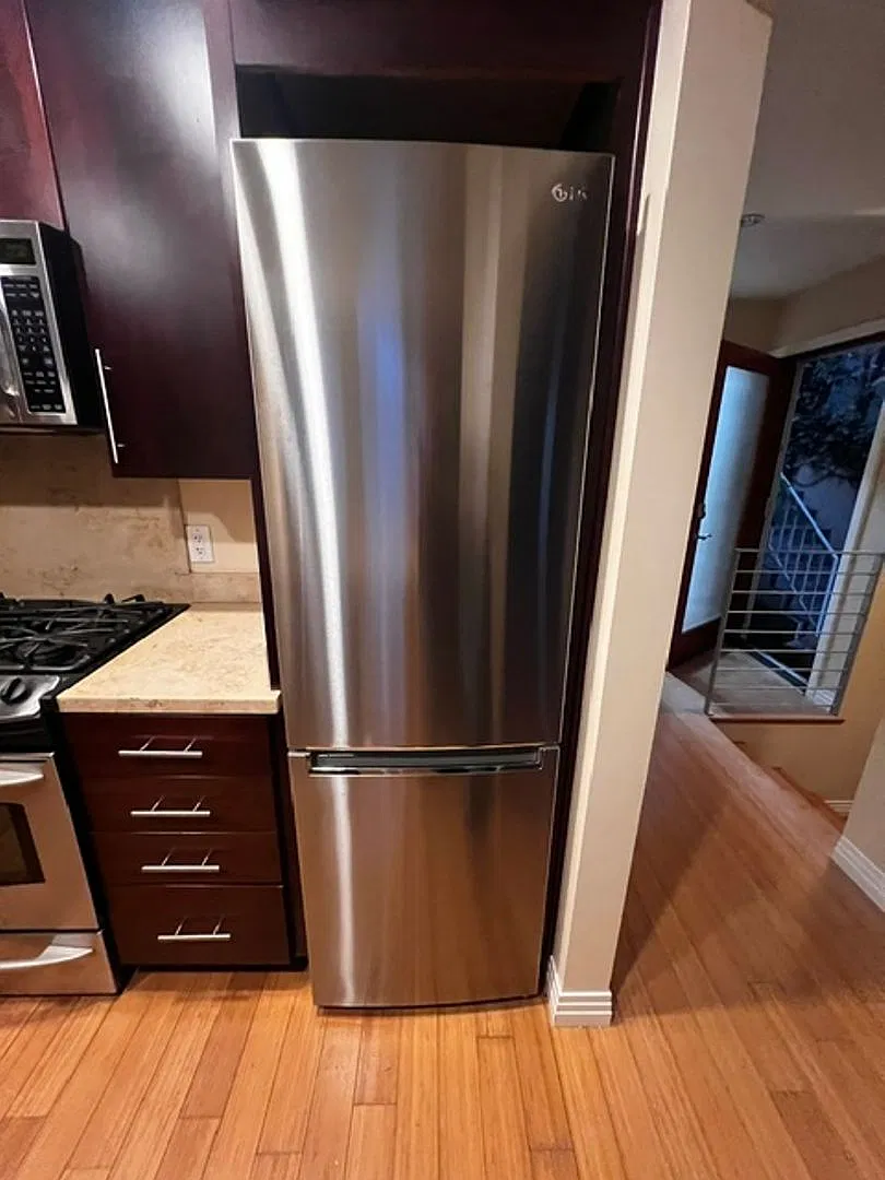 105 High Dr. — Photo 3