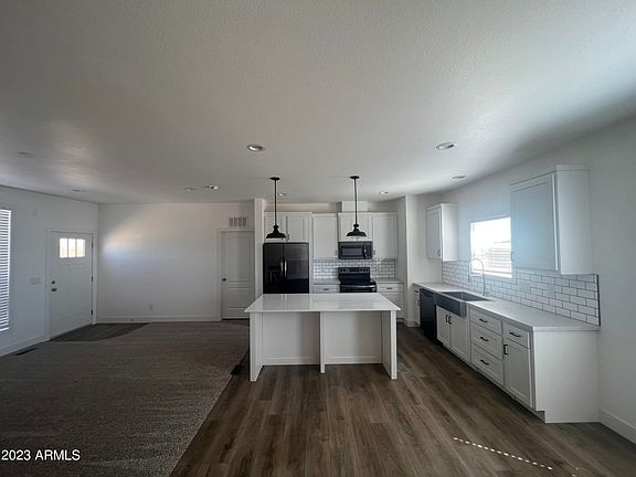 3rd image of 3335 N 424TH Avenue
