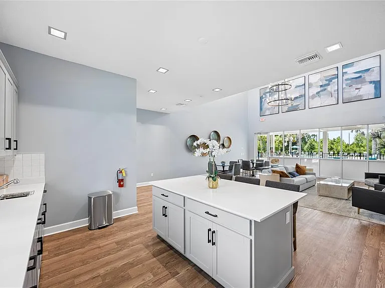 2892 Sanctuary Dr — Photo 26