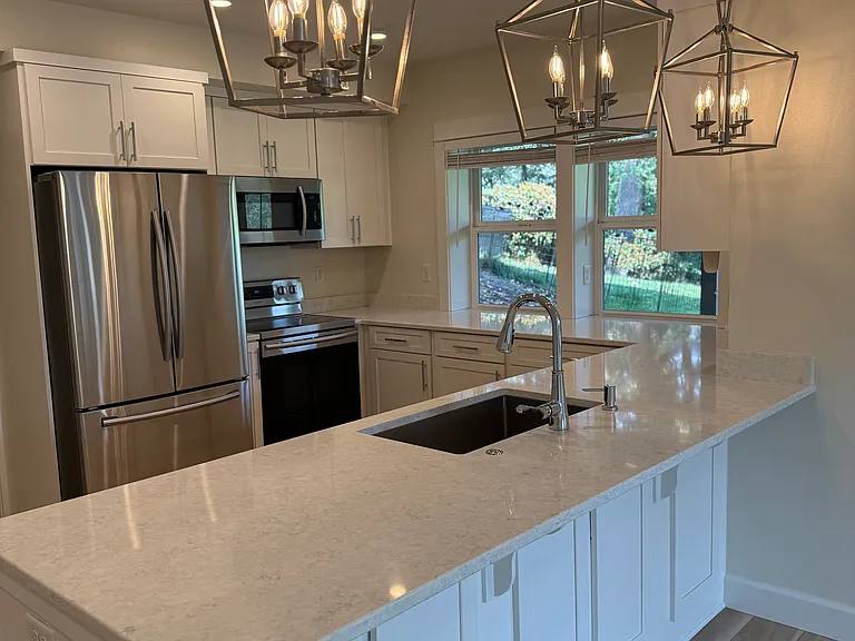 3097 Skyview Ln — Photo 2
