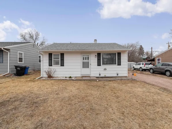 32 Saint Francis St, Rapid City, SD 57701