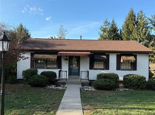 1525 Orchard Dr, Greensburg, PA