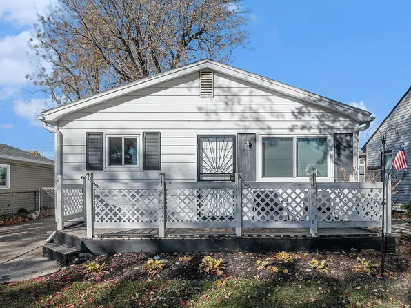 166 W Coy Ave, Hazel Park, MI 48030