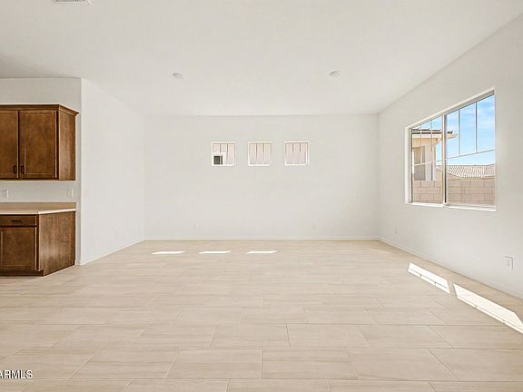 5th image of 22655 E STARFLOWER Drive
