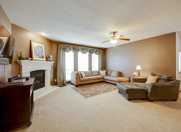 3rd image of 2320 Charisma Dr