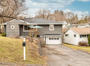 515 Demong Dr, Syracuse, NY 13214