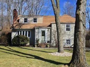 741 Knollwood Ter, Westfield, NJ 07090