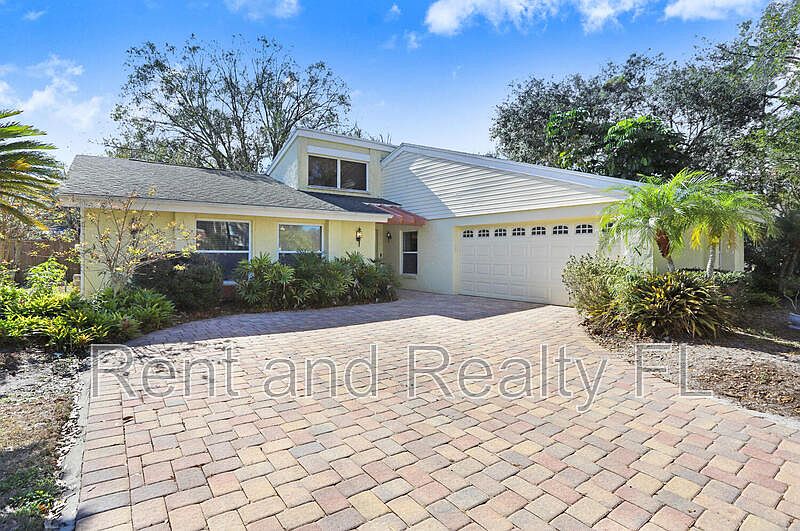 1st image of 4504 Stonehenge Rd