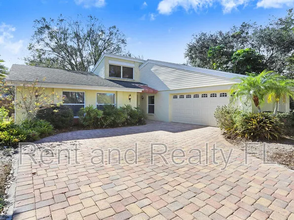 4504 Stonehenge Rd, Tampa, FL 33624