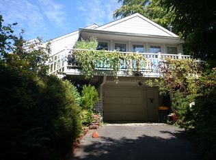 9316 44th Ave SW, Seattle, WA 98136