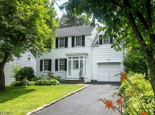 5 Carleton Ct, Maplewood, NJ 07040