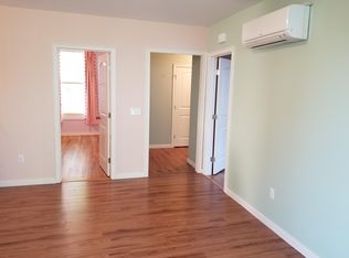 2 Coit St #2, New London, CT 06320