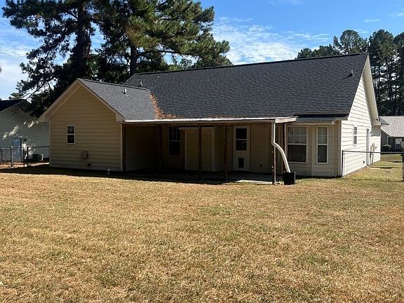 2nd image of 1585 Clan Campbell Dr
