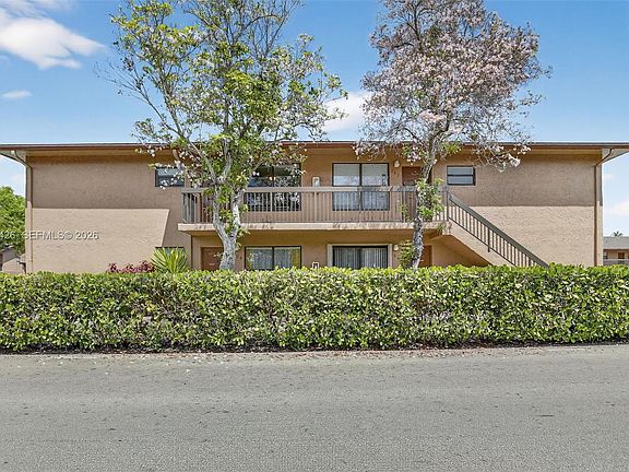 2nd image of 10002 Winding Lake Rd APT 204