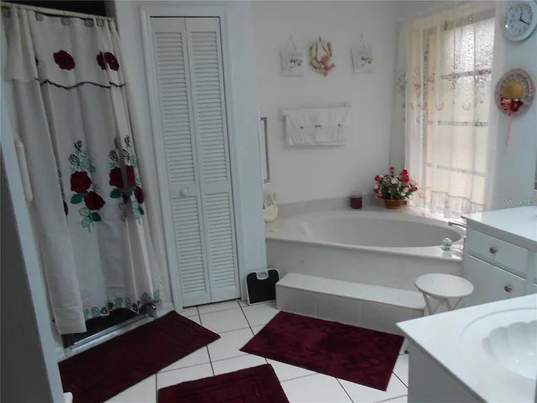 21239 Gaylord Ave — Photo 10