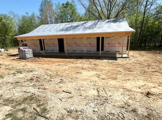19 Scarlet Ln, Lexington, TN 38351